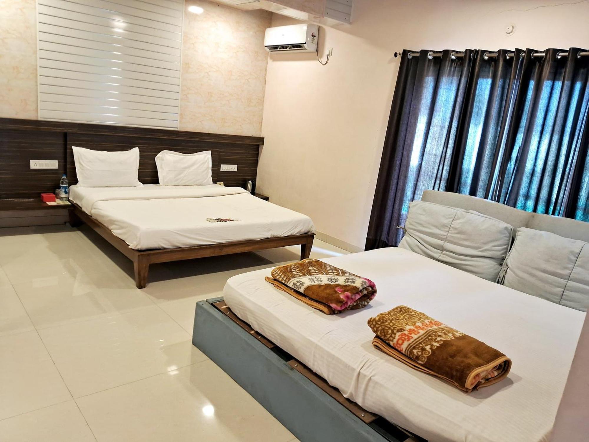Hotel Oneness Mahableshwar Mahābaleshwar Exterior foto